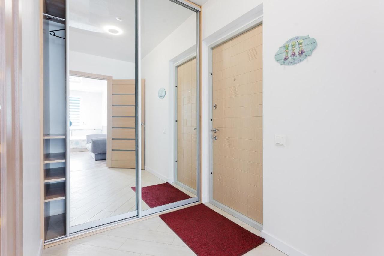 Modern Studio Apartments Киев Экстерьер фото